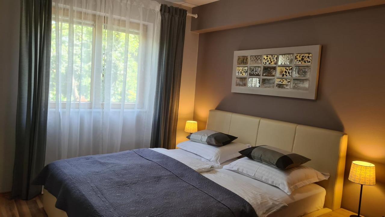 Villa Amalia Apartments Малинска Экстерьер фото
