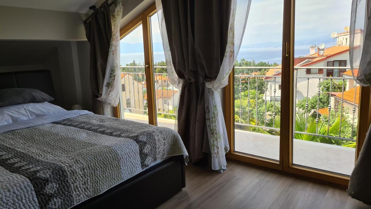 Villa Amalia Apartments Малинска Экстерьер фото
