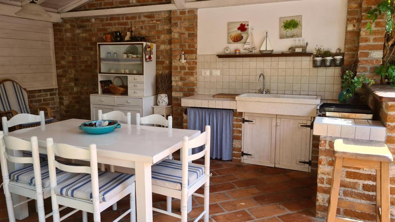 Villa Amalia Apartments Малинска Экстерьер фото