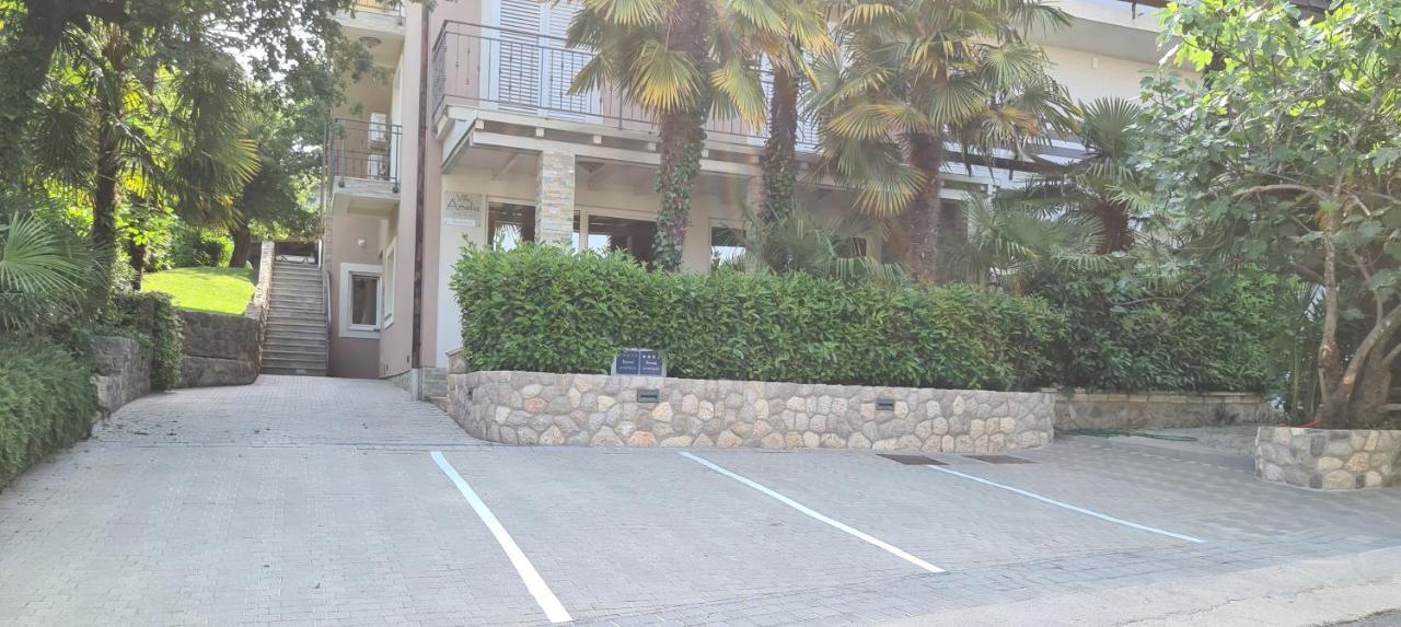 Villa Amalia Apartments Малинска Экстерьер фото