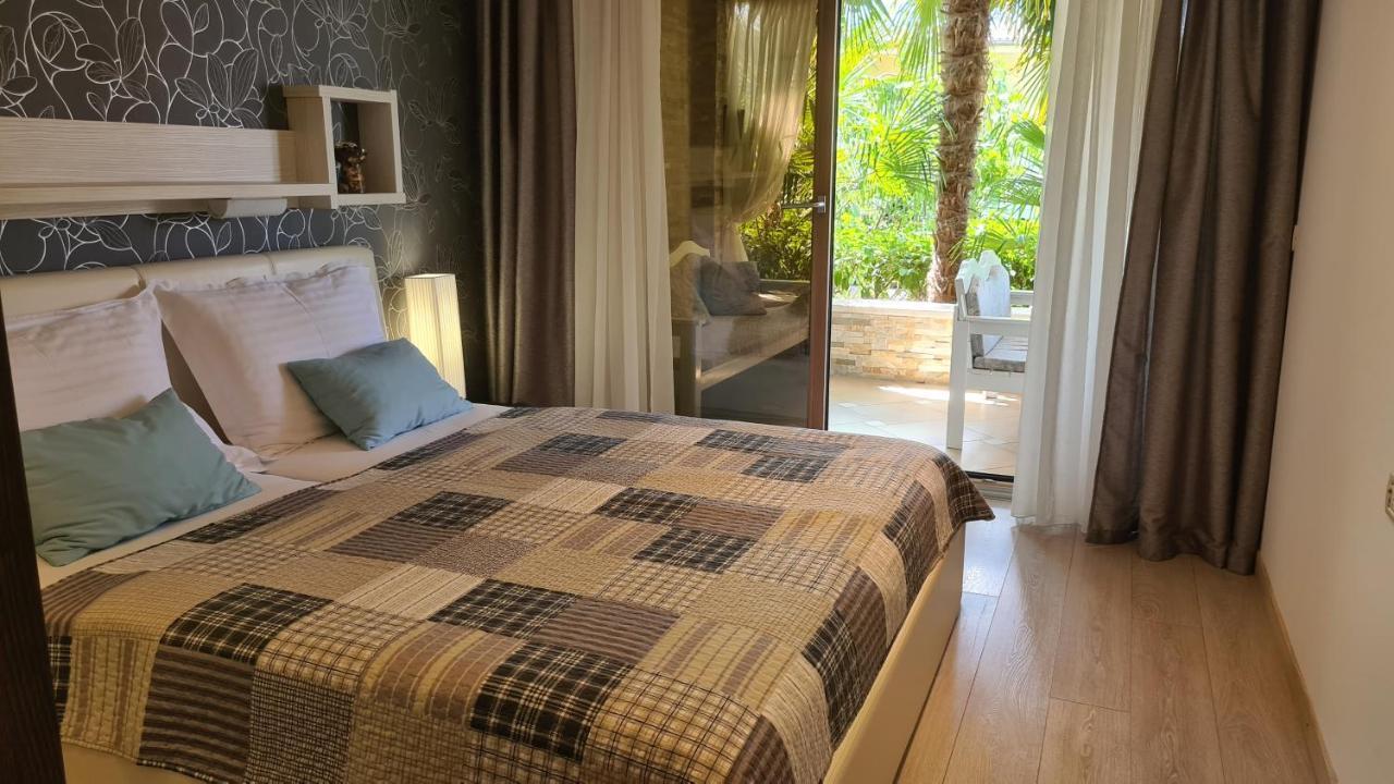Villa Amalia Apartments Малинска Экстерьер фото