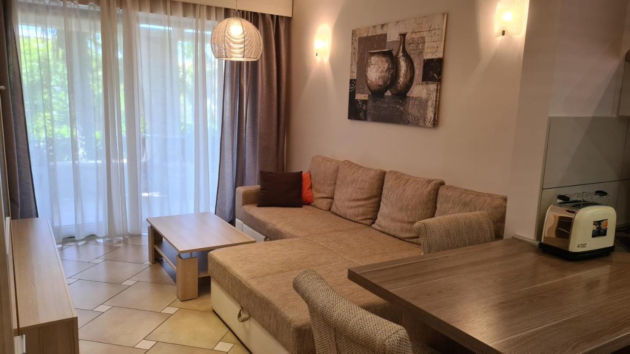 Villa Amalia Apartments Малинска Экстерьер фото