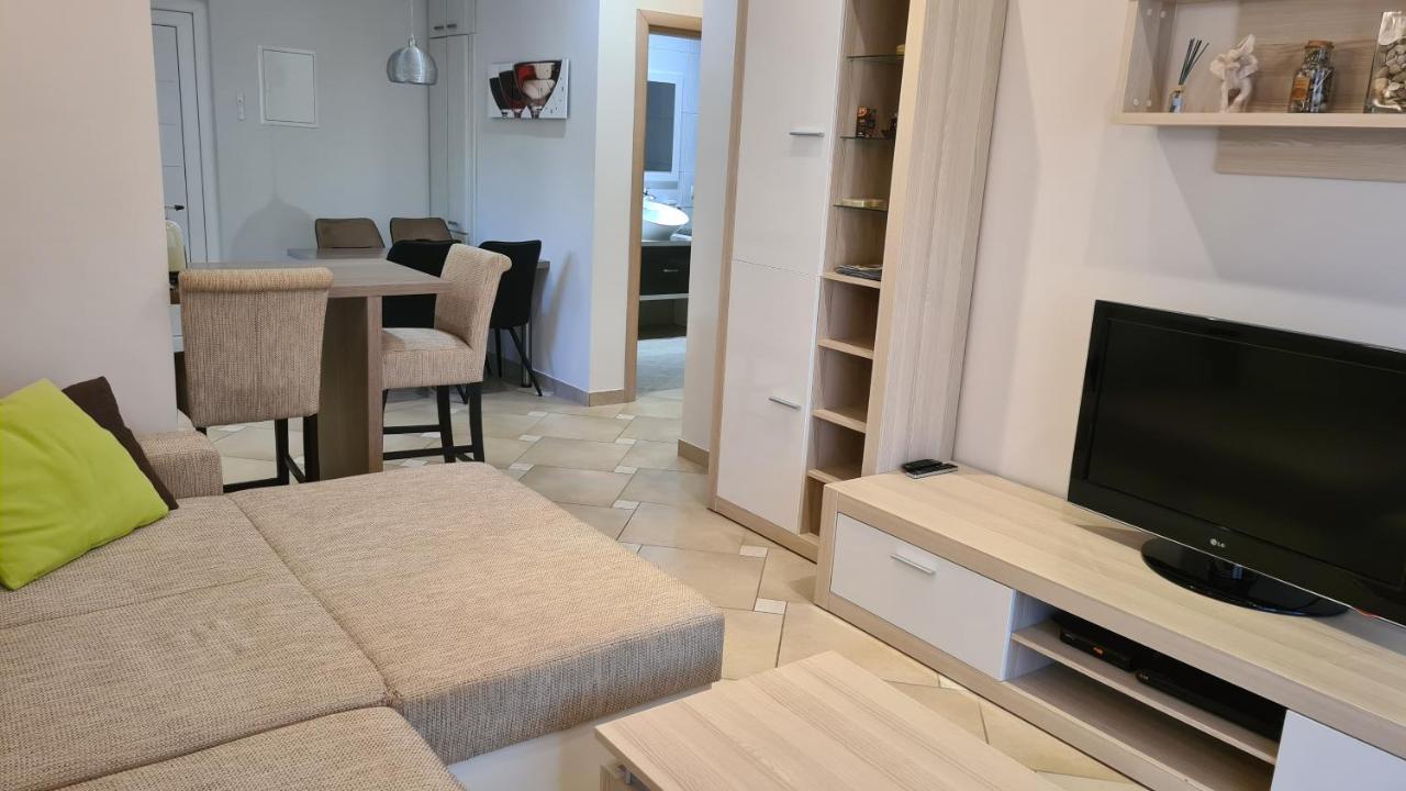 Villa Amalia Apartments Малинска Экстерьер фото