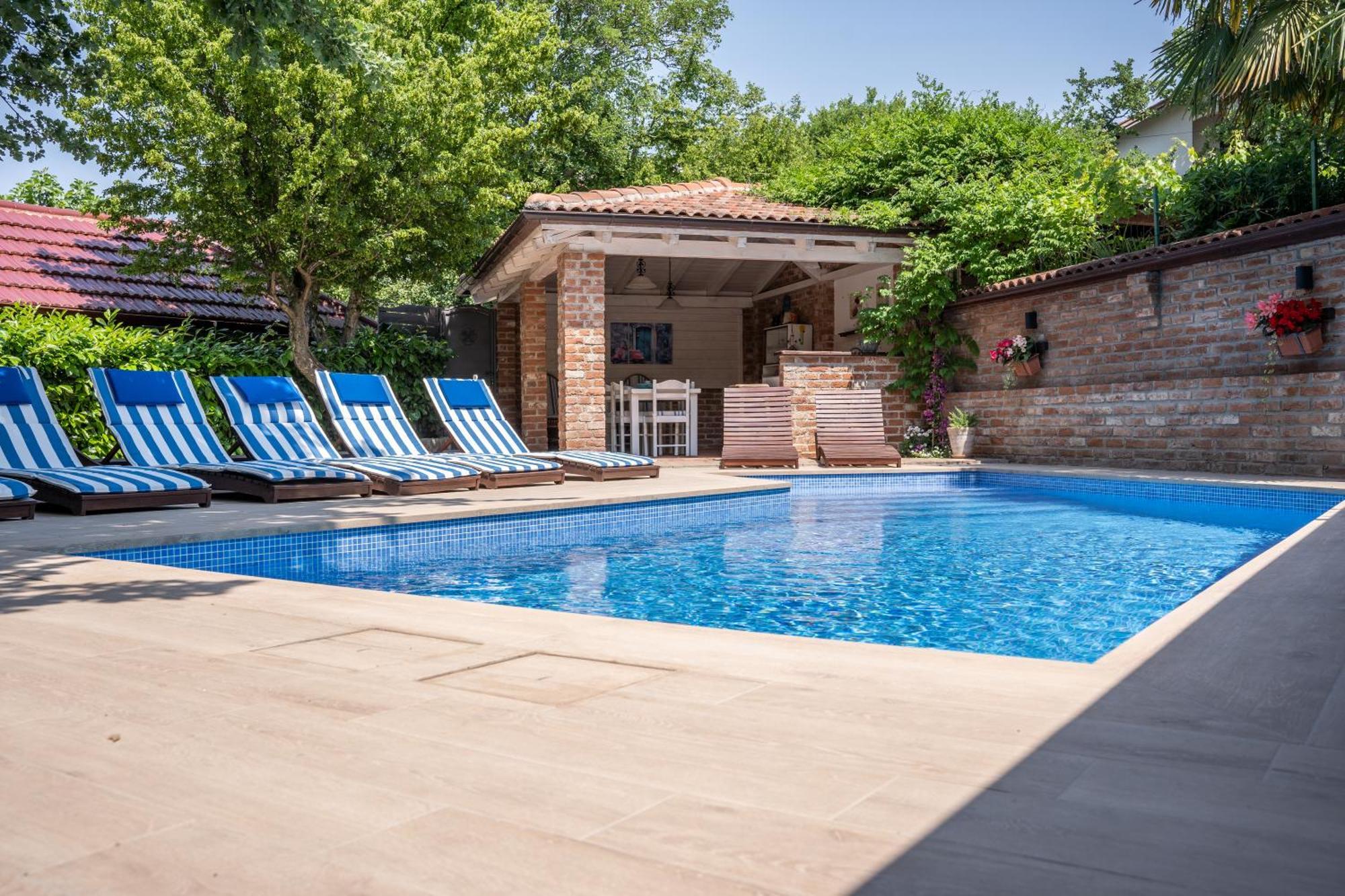 Villa Amalia Apartments Малинска Экстерьер фото