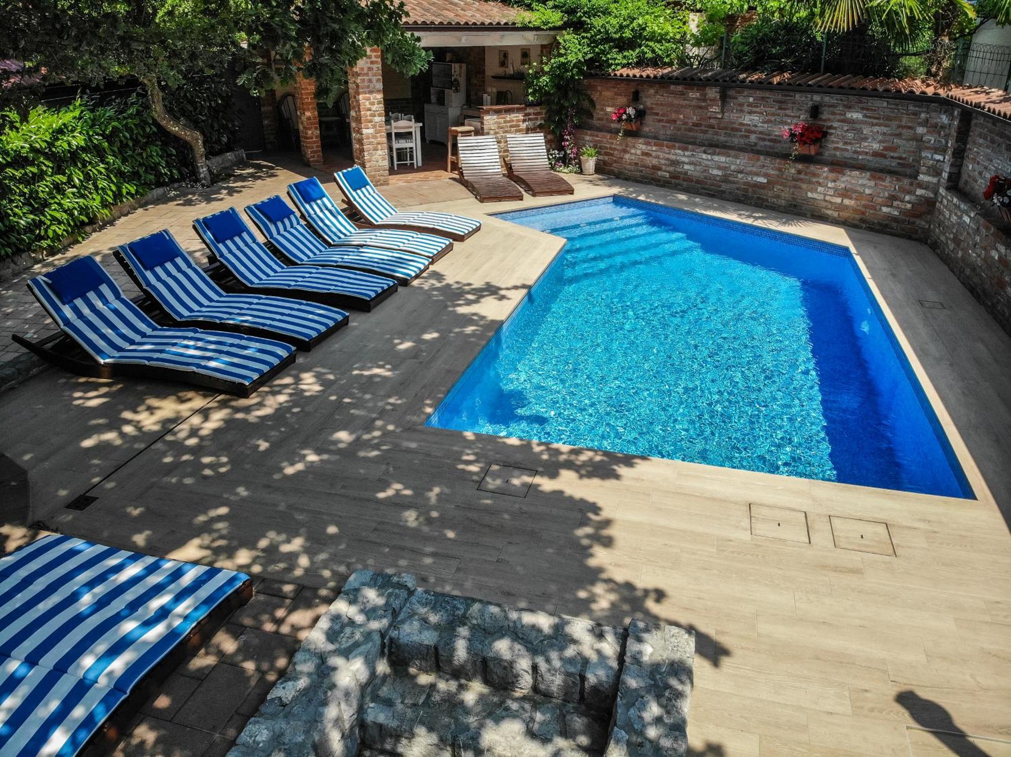 Villa Amalia Apartments Малинска Экстерьер фото
