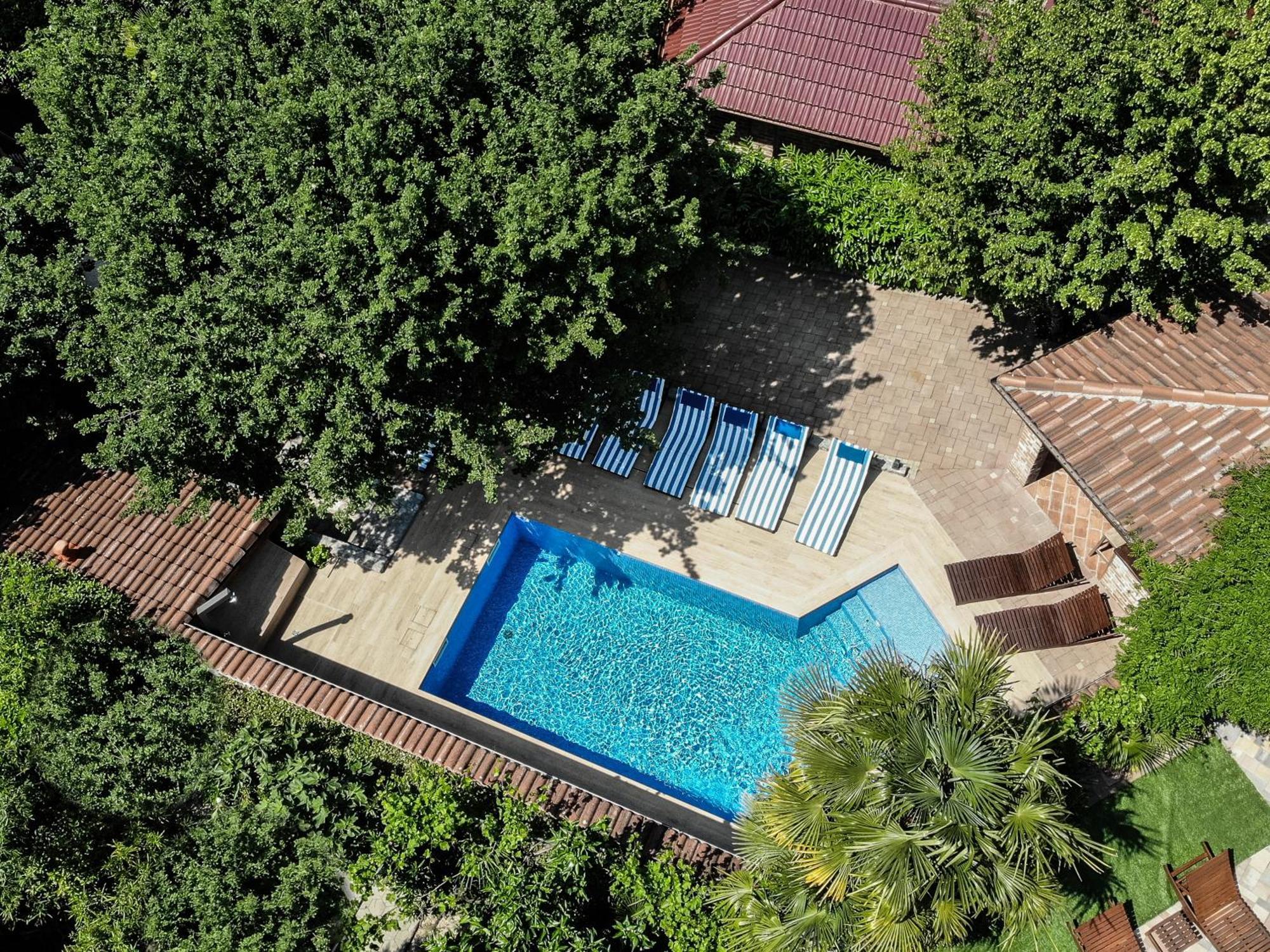 Villa Amalia Apartments Малинска Экстерьер фото
